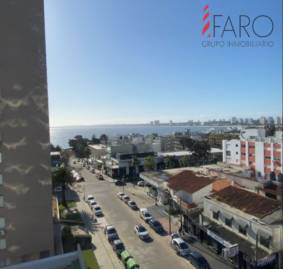 Excelente oportunidad en la Península con vistas al mar