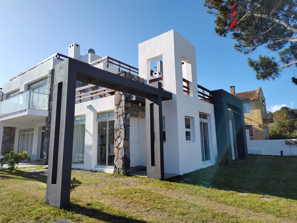 Moderna casa en alquiler