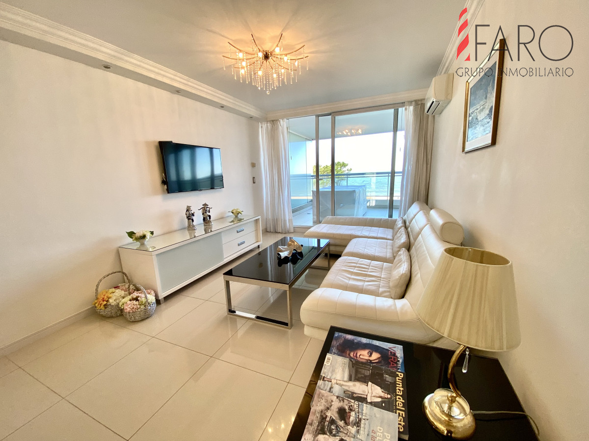 Venta apartamento 3 dormitorios en Playa Mansa - Punta del Este