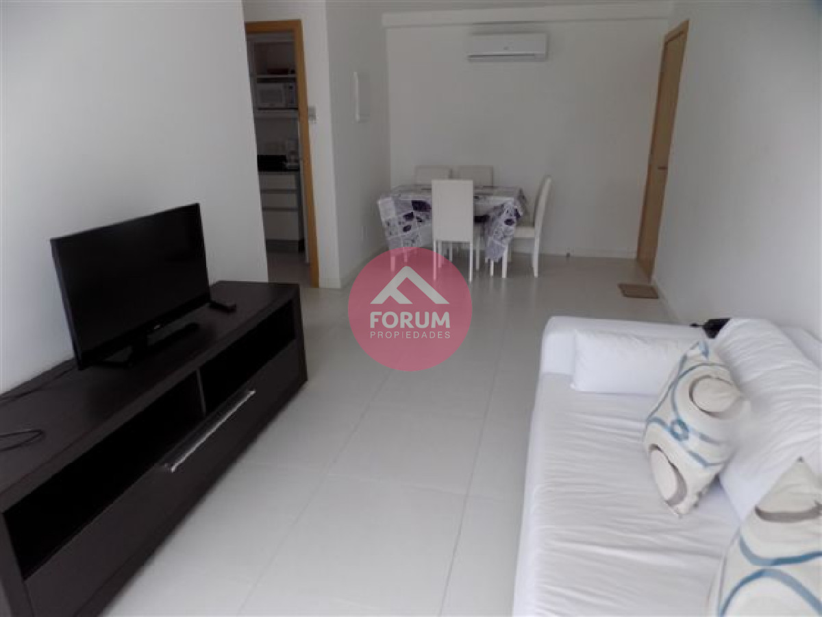 APTO. 1 DORMITORIO  CON TODOS LOS SERVICIOS