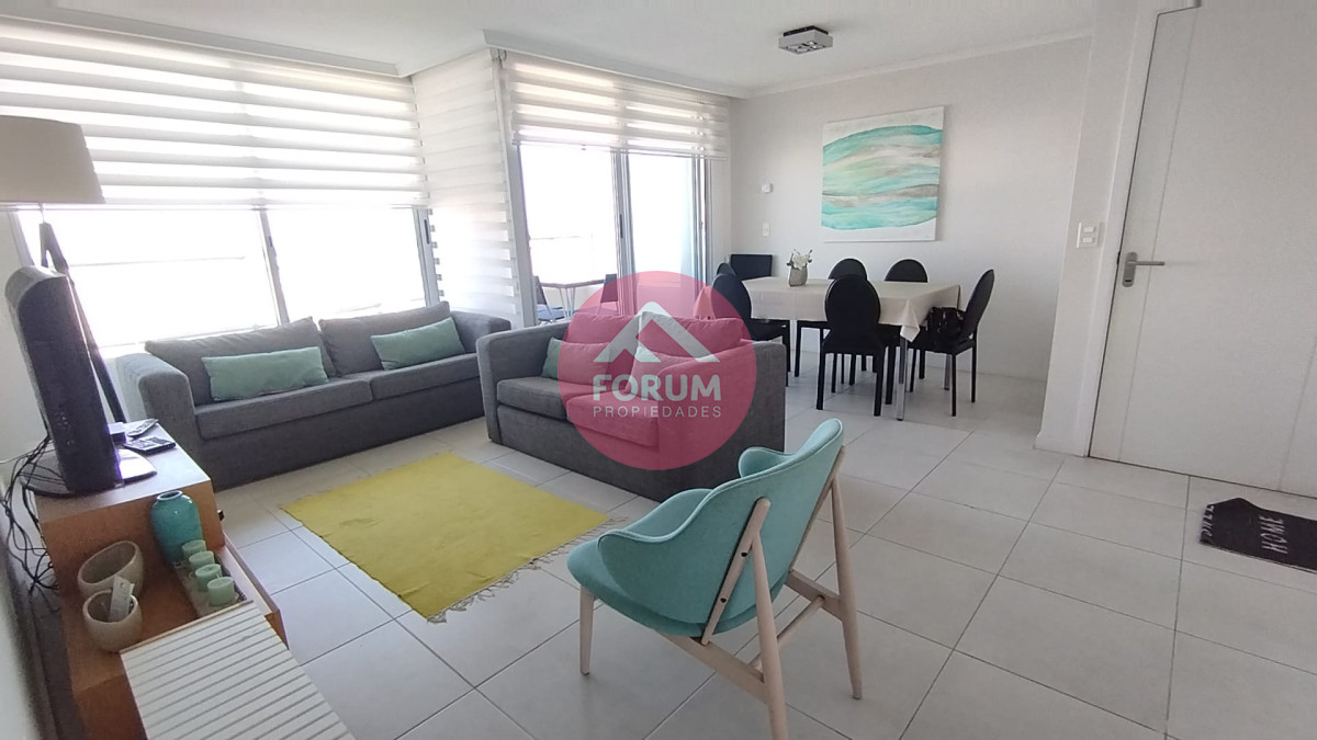 APARTAMENTO CON EXCELENTE VISTA AL MAR !!! PUNTA DEL ESTE