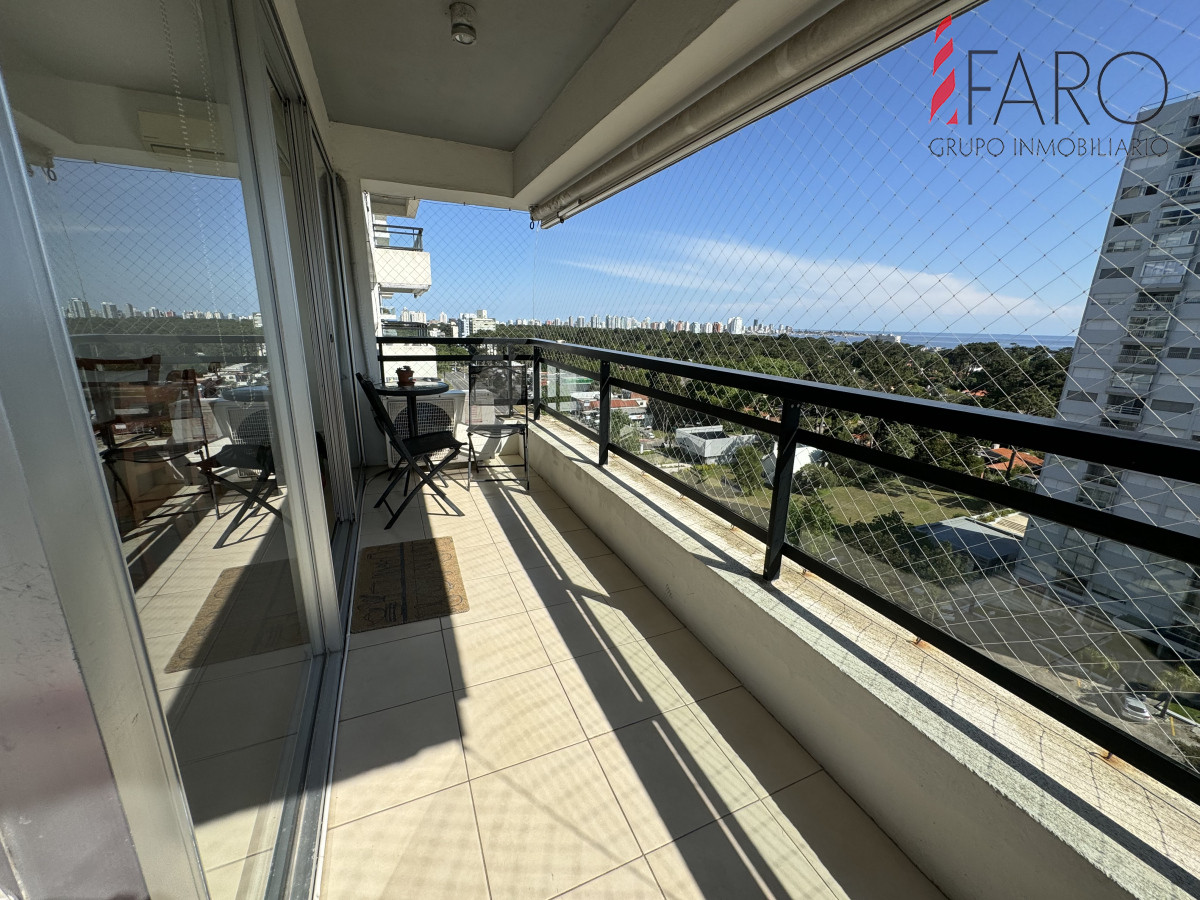 Venta apartamento 3 dormitorios Roosevelt