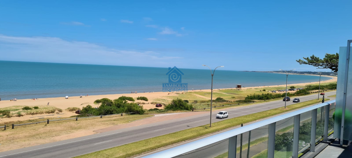 Magnífico Pent House en Mansa frente al mar !