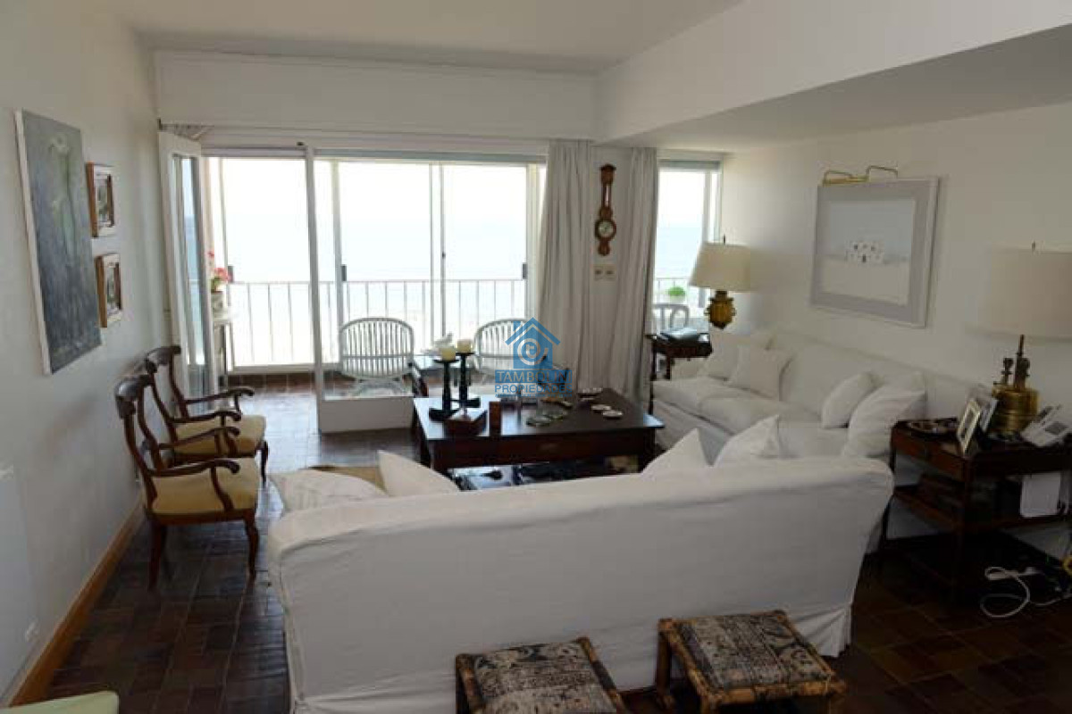 Apartamento en Peninsula, 4 dormitorios