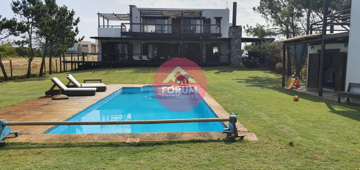 JOSE IGNACIO CHALET CON VISTA AL MAR