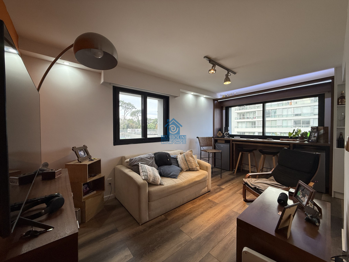 Apartamento en venta  Jardines del Country, Punta del Este