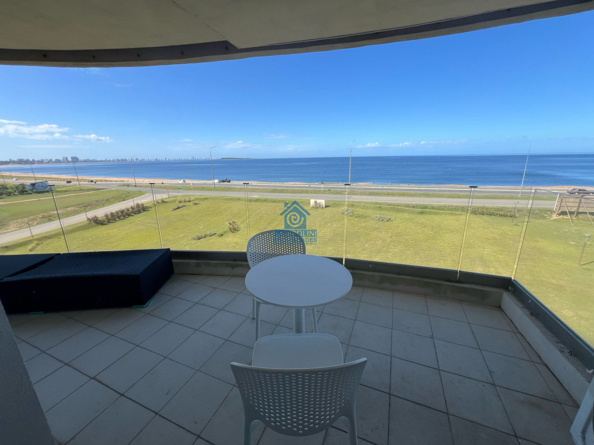 Alquiler Anual Pent House Frente al Mar