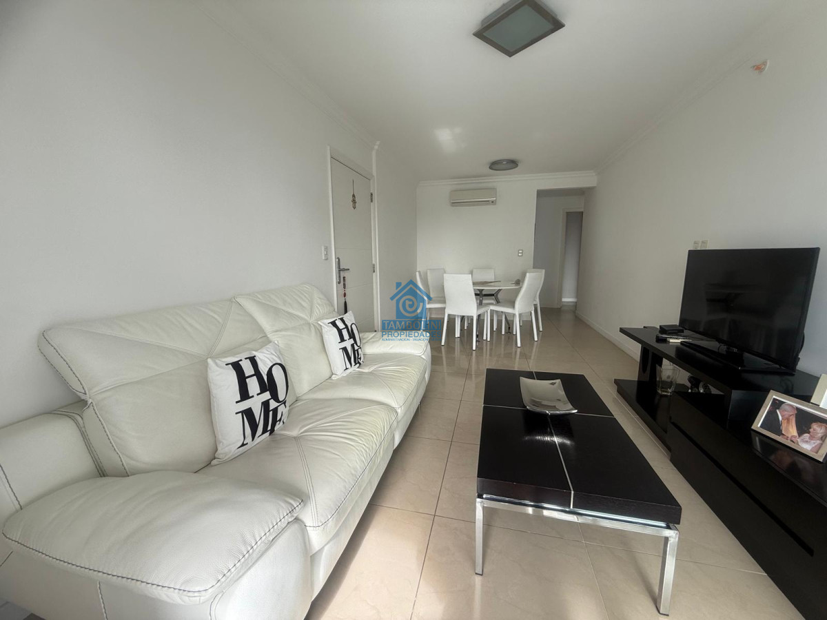 Venta Hermosa Planta en Casino Tower - Punta del Este