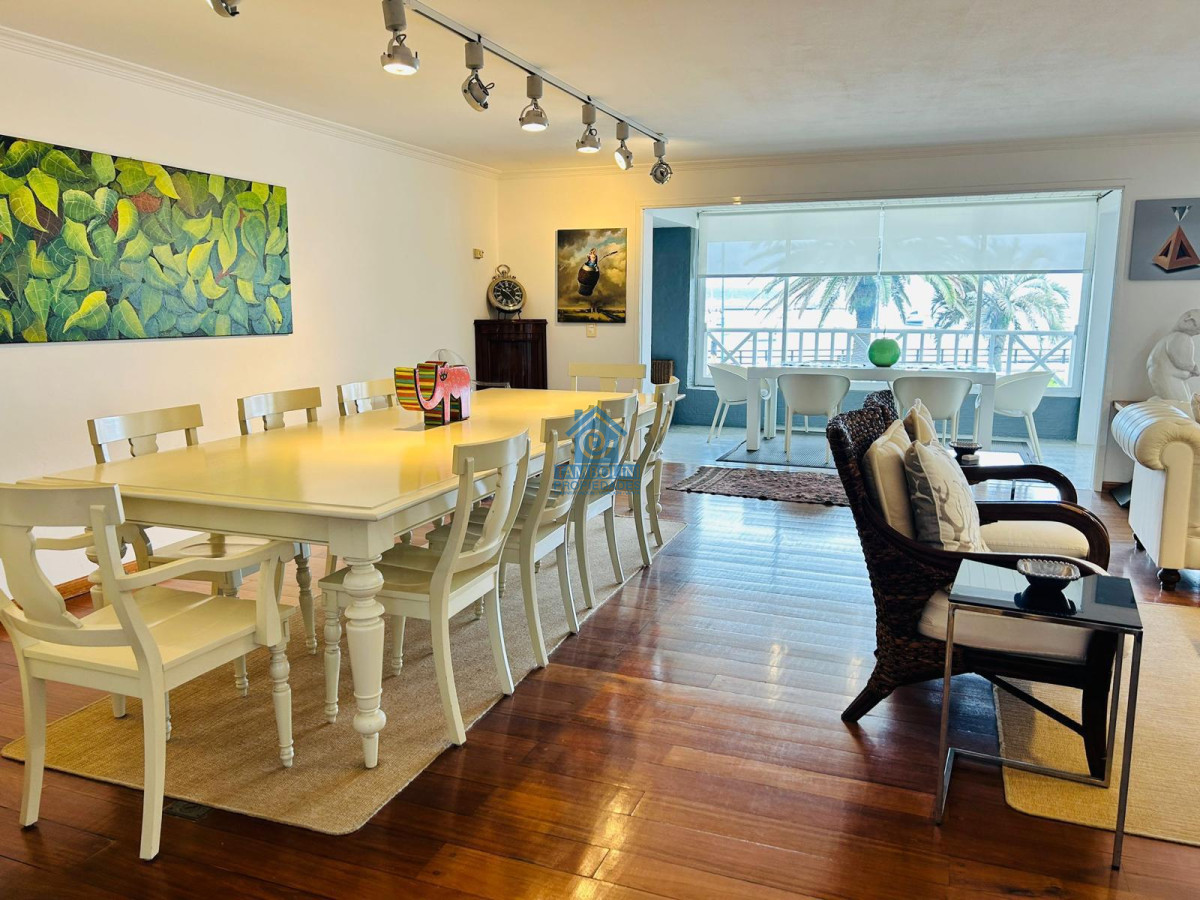 Exclusivo apartamento con vista el puerto