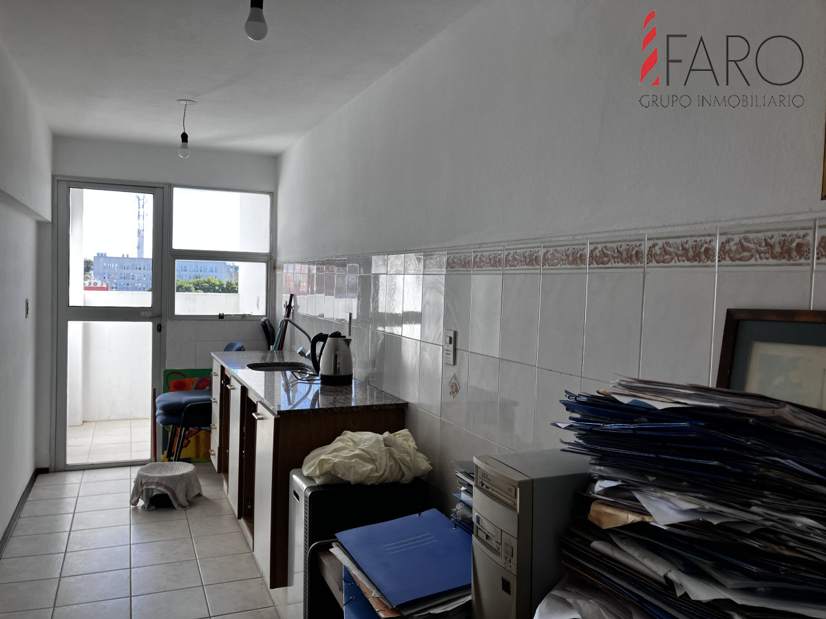 Apto 3 dormitorios, 2 baños en venta