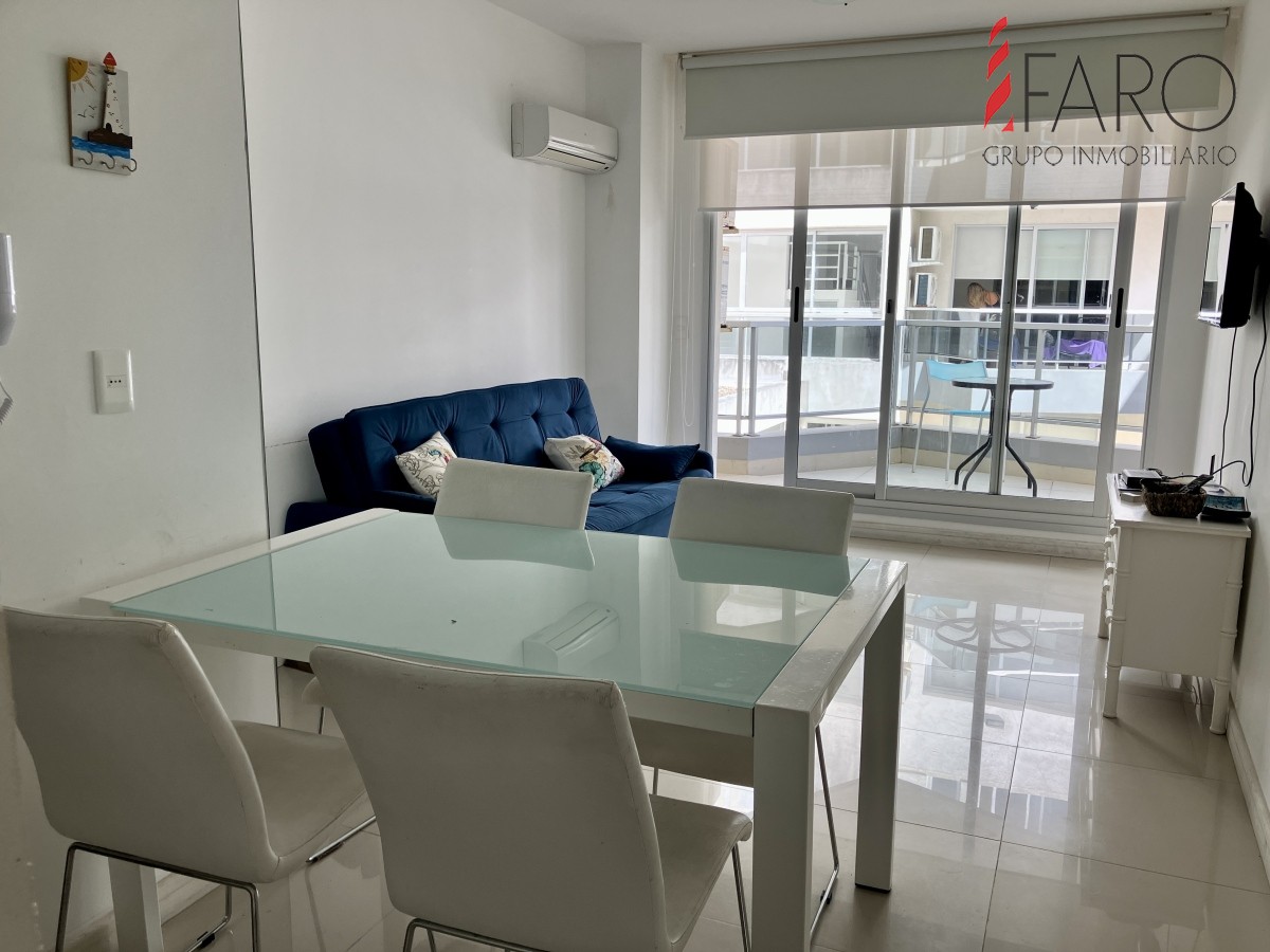 Apartamento en Península 1 dormitorio con garage