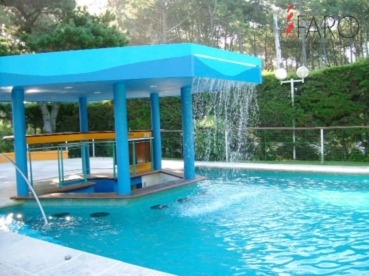 Casa en Lugano 5 dormitorios con piscina climatizada