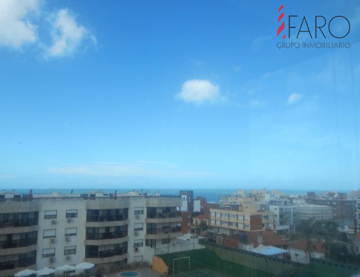 Apartamento en Venta en Gorlero 2 dormitorios con garage