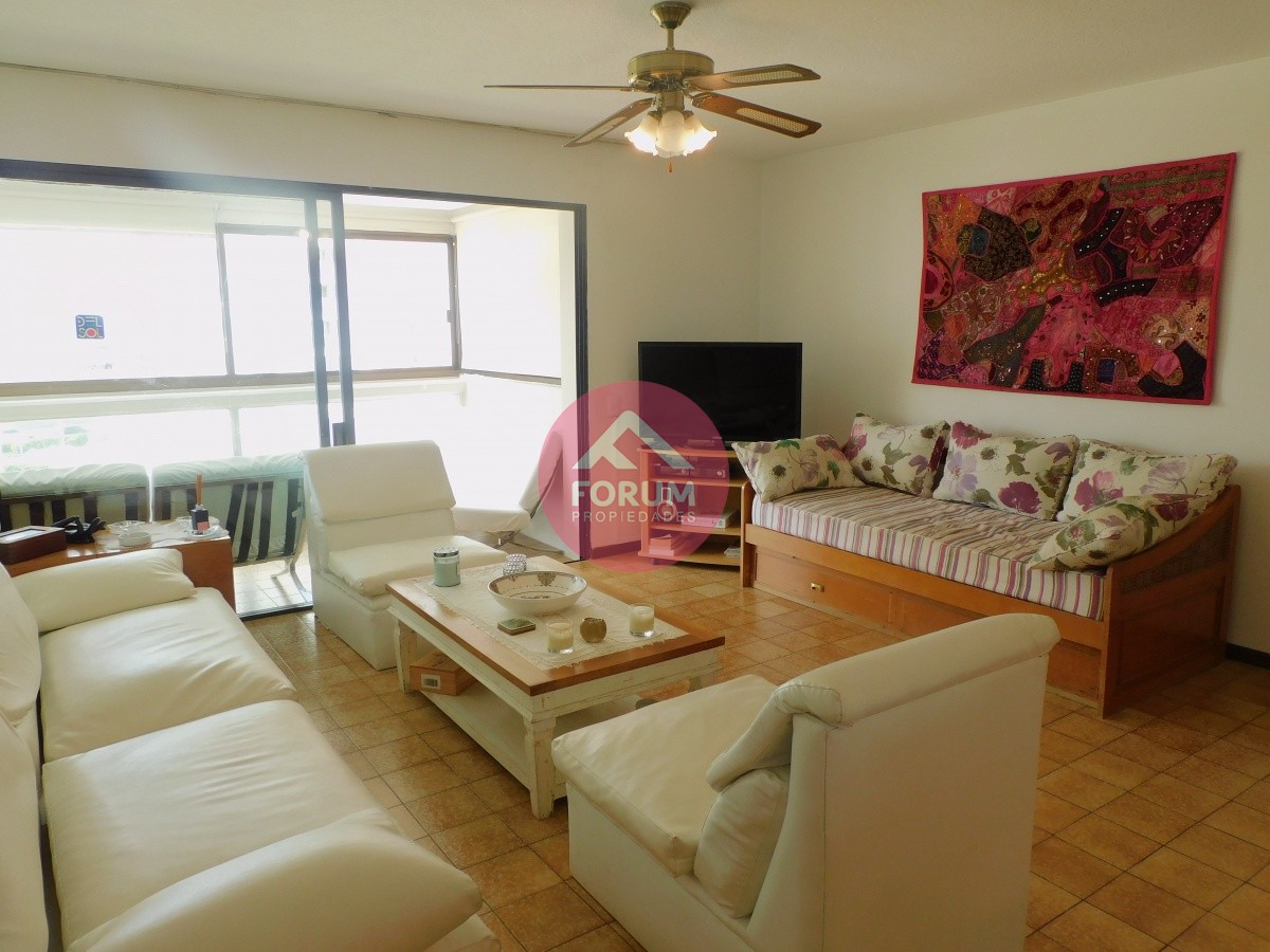 APARTAMENTO EN PLAYA BRAVA PUNTA DEL ESTE 