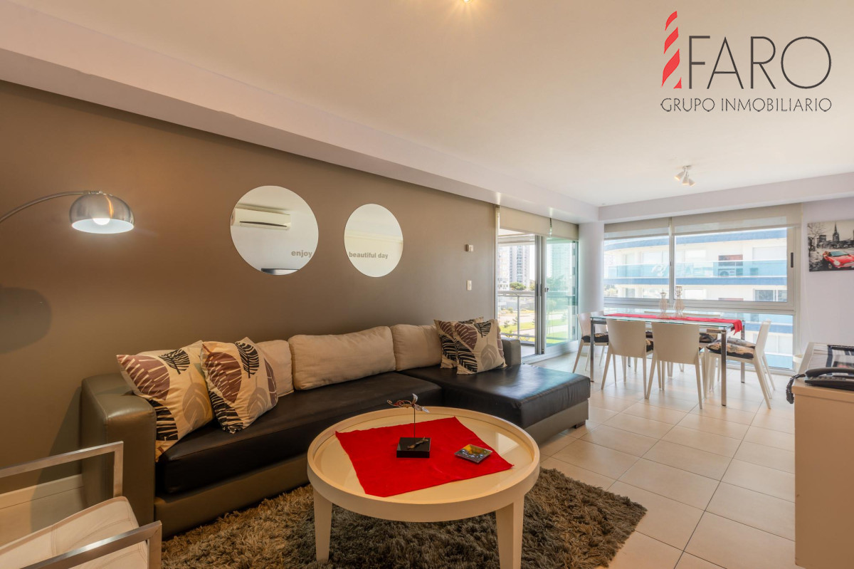 Venta Apartamento 3 dormitorios Playa Mansa Punta del Este