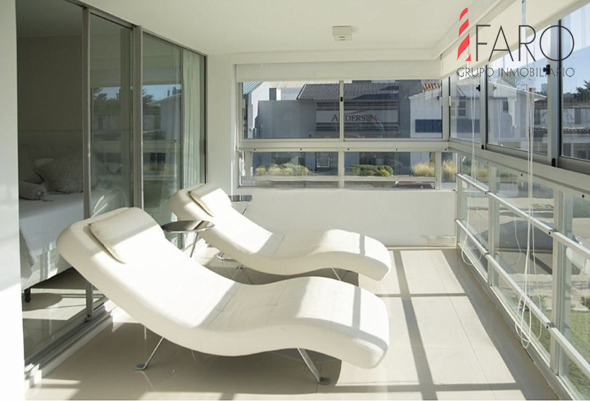 Apartamento en venta en Península Punta del Este, 3 dormitorios, 2 baños