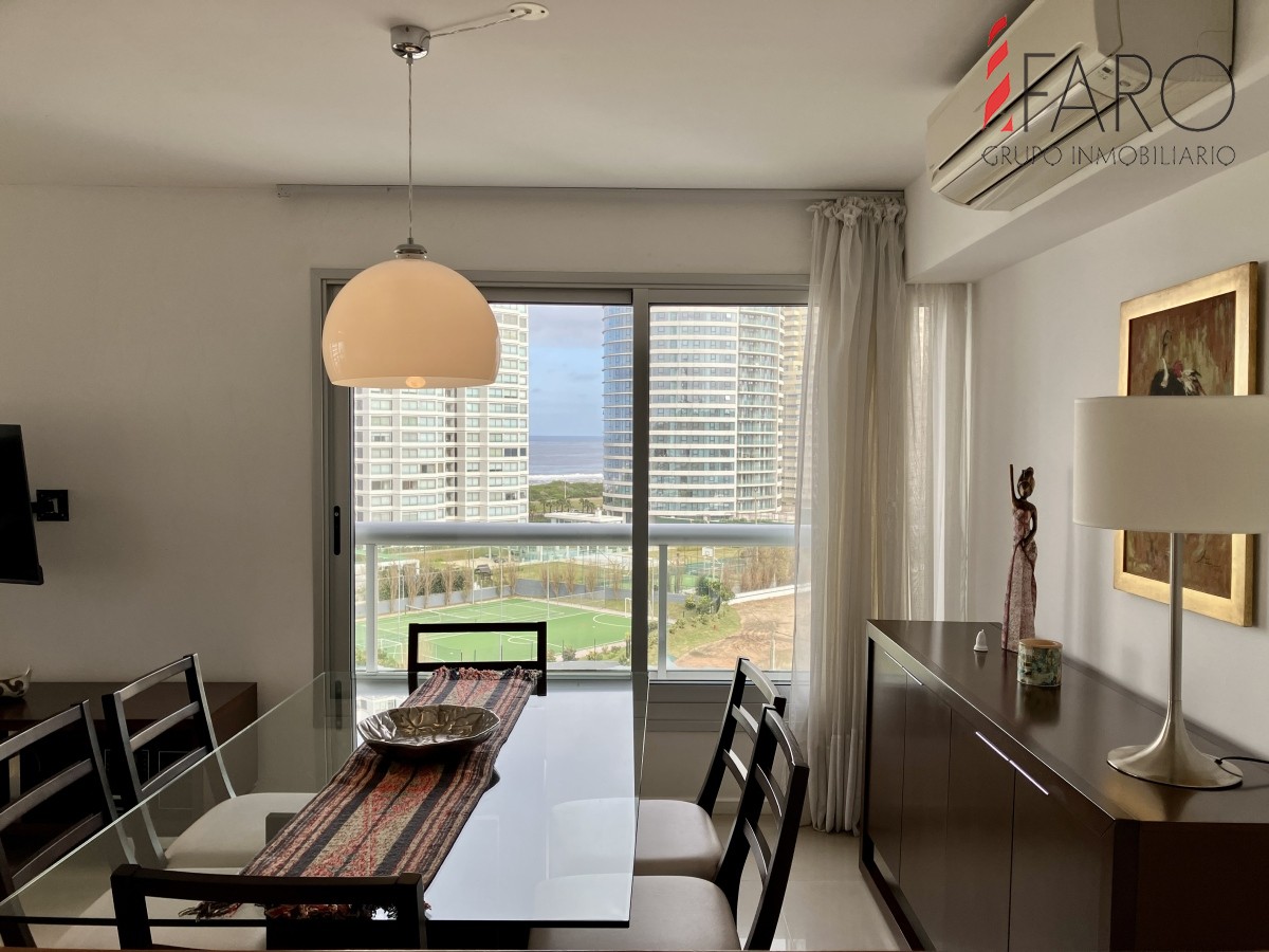 Apartamento en venta a metros de Playa Brava